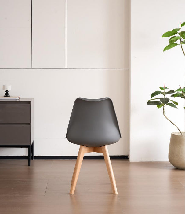 Silla Fyn, Gris oscuro, Diseño Minimalista Con Espaldar, Cojín y Patas De Madera