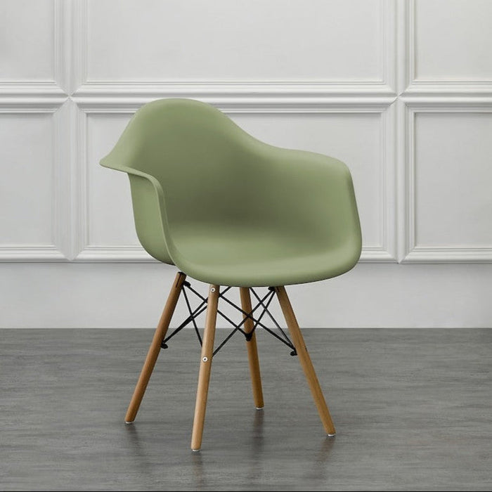 Silla Eymos , Color Verde, con Espaldar y Patas en Madera