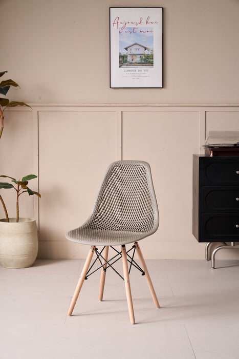 Silla Marcus, Color Taupe, Con espaldar y patas en Madera