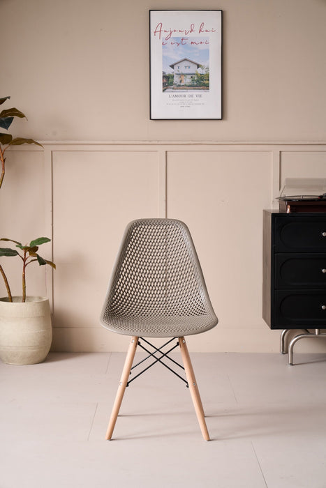 Silla Marcus, Color Taupe, Con espaldar y patas en Madera