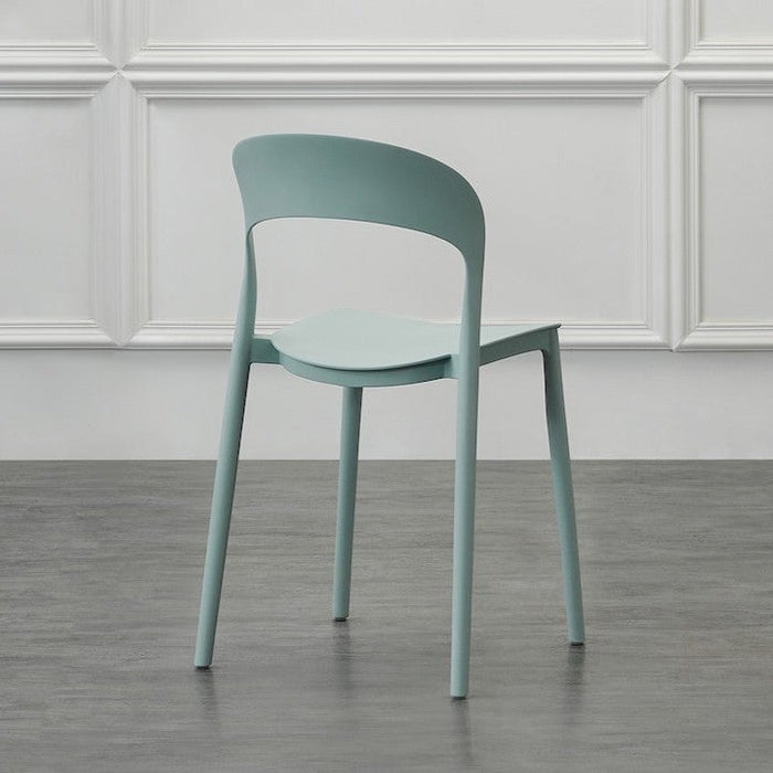 Silla Patrick, Color Azul Claro, con Espaldar y Diseño Moderno