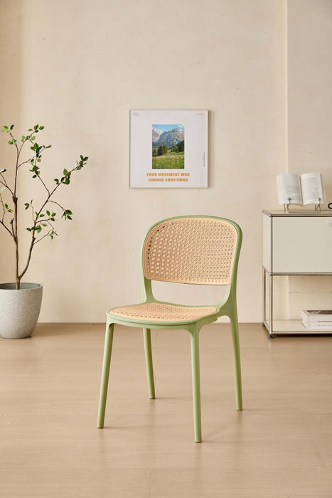 Silla Nest, Color Verde Olivo y Beige, Con espaldar y asiento en rejilla