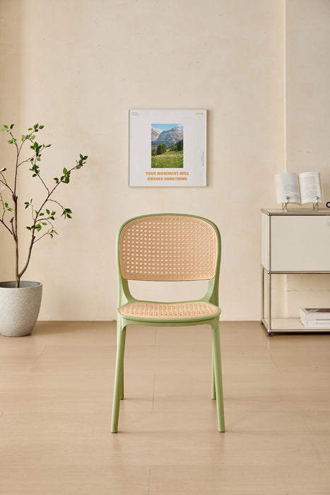 Silla Nest, Color Verde Olivo y Beige, Con espaldar y asiento en rejilla