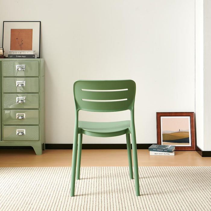 Silla Harriman, Verde, Con medio espaldar y diseño minimalista