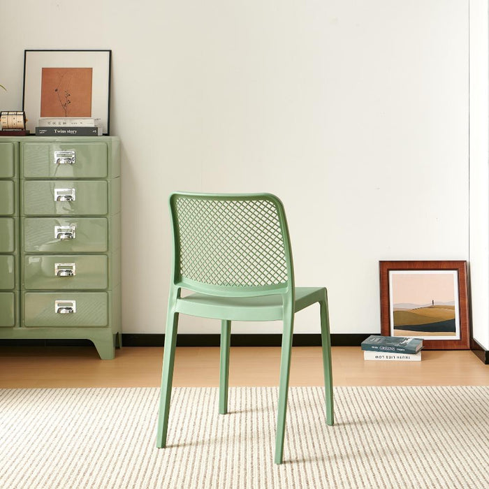Silla Manhattan, Verde, Con espaldar en rejilla y diseño minimalista