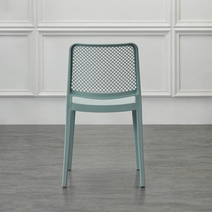 Silla Manhattan, Azul Claro, con Espaldar en Rejilla y Diseño Minimalista