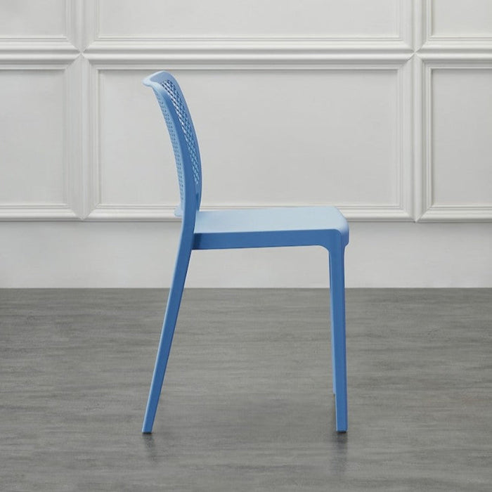 Silla Manhattan, Azul Oceano, con Espaldar en Rejilla y Diseño Minimalista