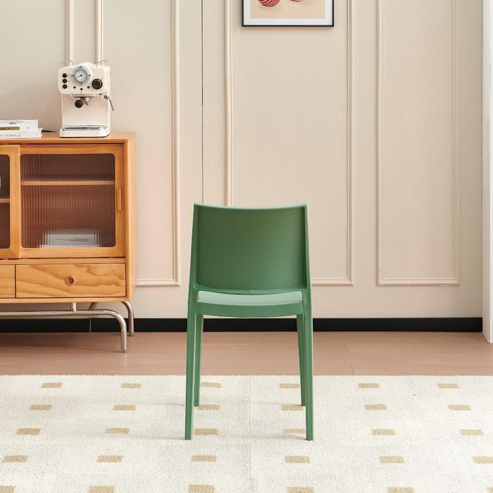 Silla Soho, Verde, Con espaldar cerrado y diseño minimalista