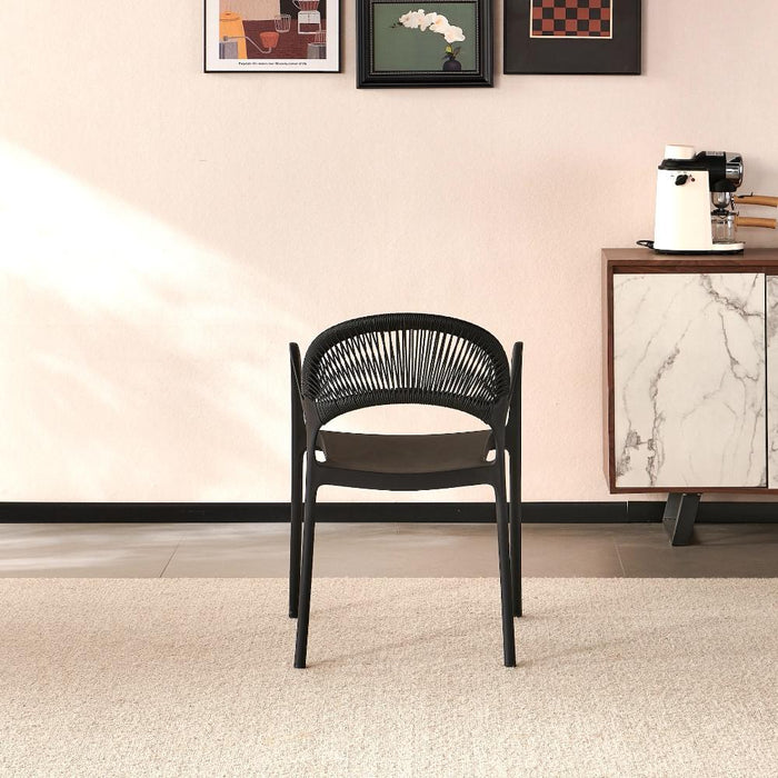 Silla Daytona, Negro, Con Espaldar, Reposa Brazos y Diseño Minimalista
