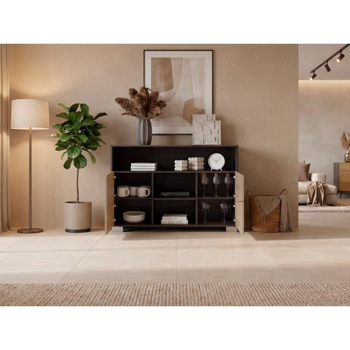 Mesa Auxiliar Recibidor Orus, Caoba y Fresno Europeo, con Cuatro Puertas y Patas de Acero