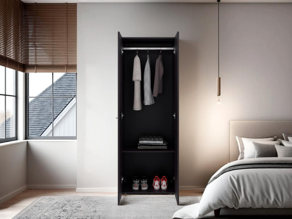 Closet Beico, Wengue, Con Dos Puertas Abatibles y Un Tubo Cromado ZF