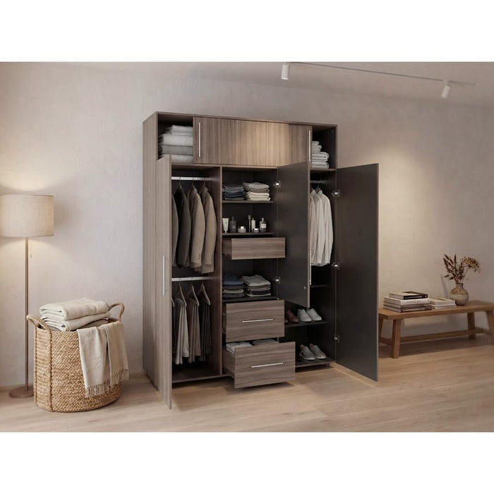 Closet Montano 160, Avellana y Wengue, Con Tres Puertas