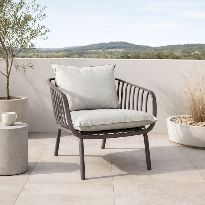 Sala de Exterior Sorrento, Color Taupe, con Cojines Beige, 4 Piezas