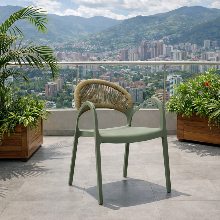 Silla Daytona, Verde Claro, con Espaldar, Reposa Brazos y Diseño Minimalista