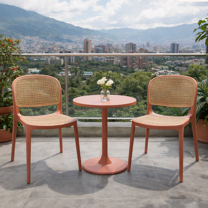 Silla Nest, Color Salmón y Beige, con Espaldar y Asiento en Rejilla