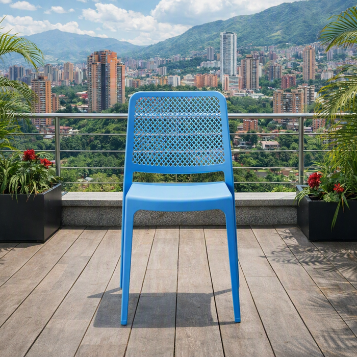 Silla Manhattan, Azul Oceano, con Espaldar en Rejilla y Diseño Minimalista