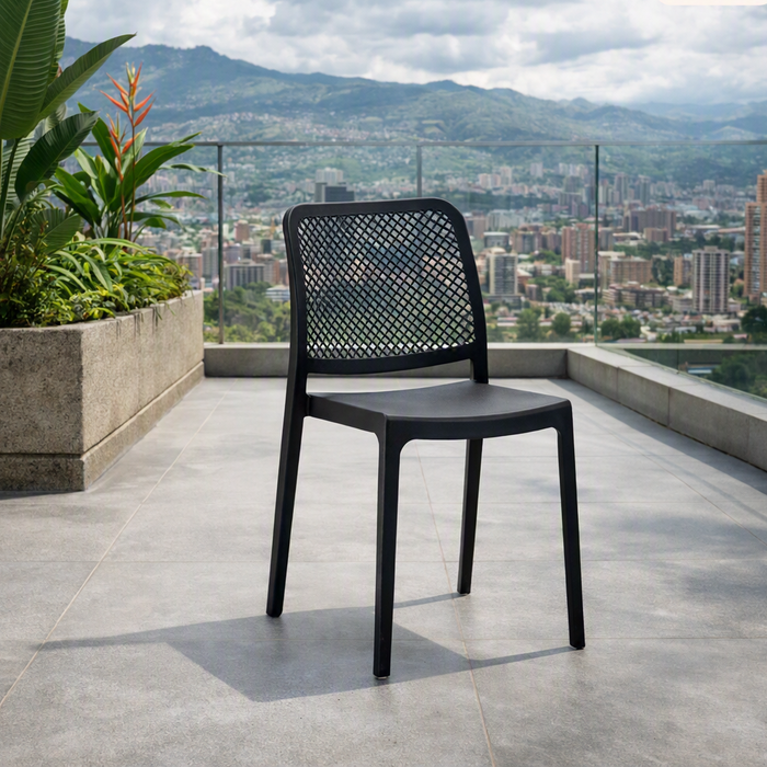 Silla Manhattan, Negra, con Espaldar en Rejilla y Diseño Minimalista
