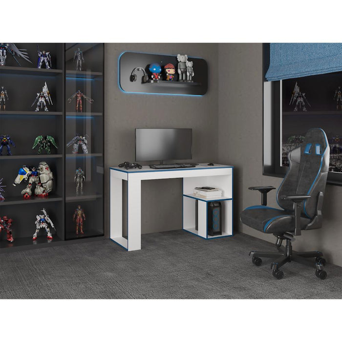 Escritorio Gamer Astana, Blanco Duqueza y Azul, con dos entrepaños y amplia superficie