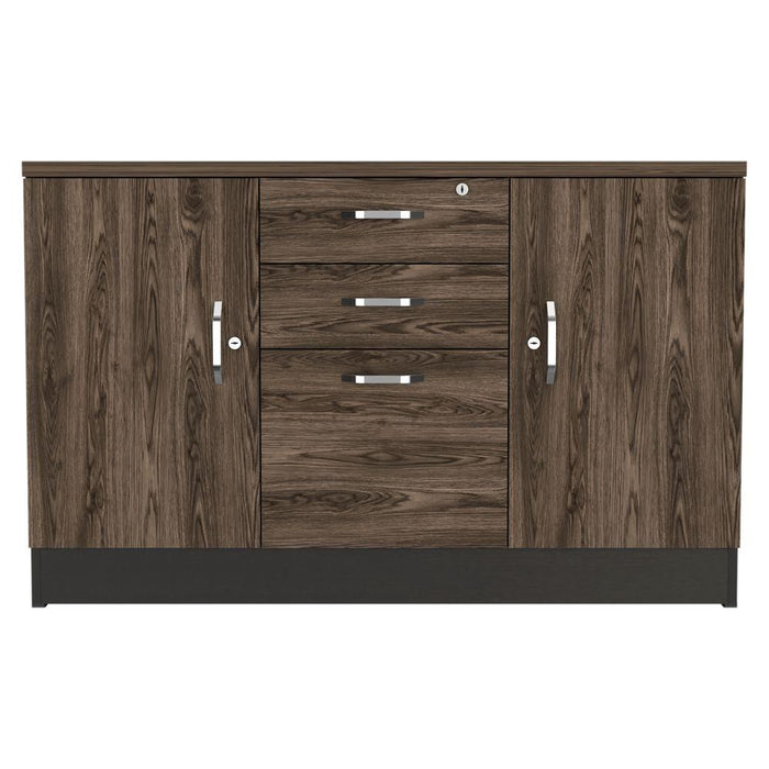 Mesa Auxiliar Nakarat, Avellana y Wengue, con tres puertas espacios para colocar y almacenar objetos
