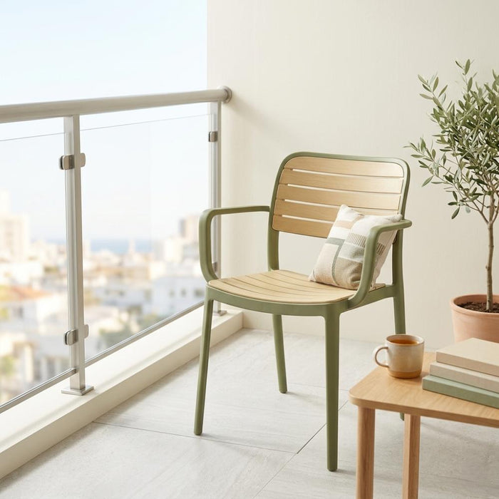 Silla con Brazos Carolina, Verde Olivo y Beige, y Espaldar de Líneas Horizontales