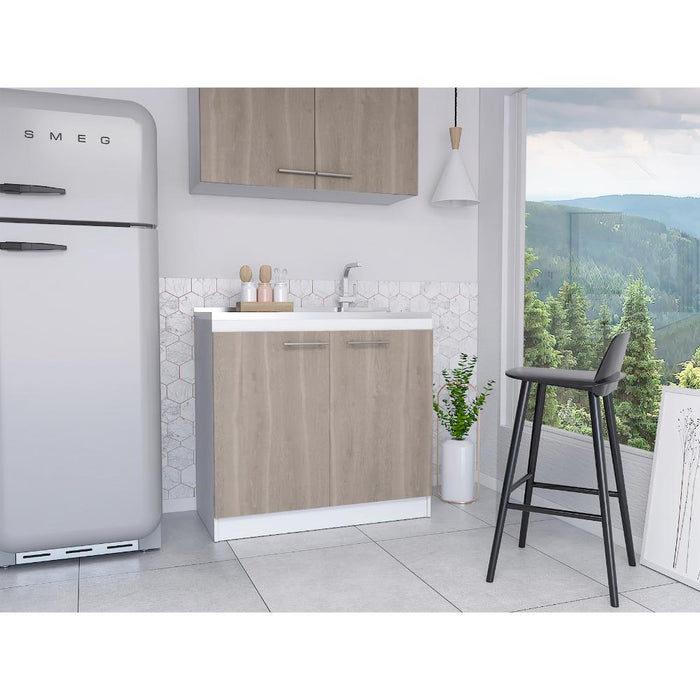 Gabinete Inferior Delhi, Humo, Con dos puertas batientes y manijas metálicas