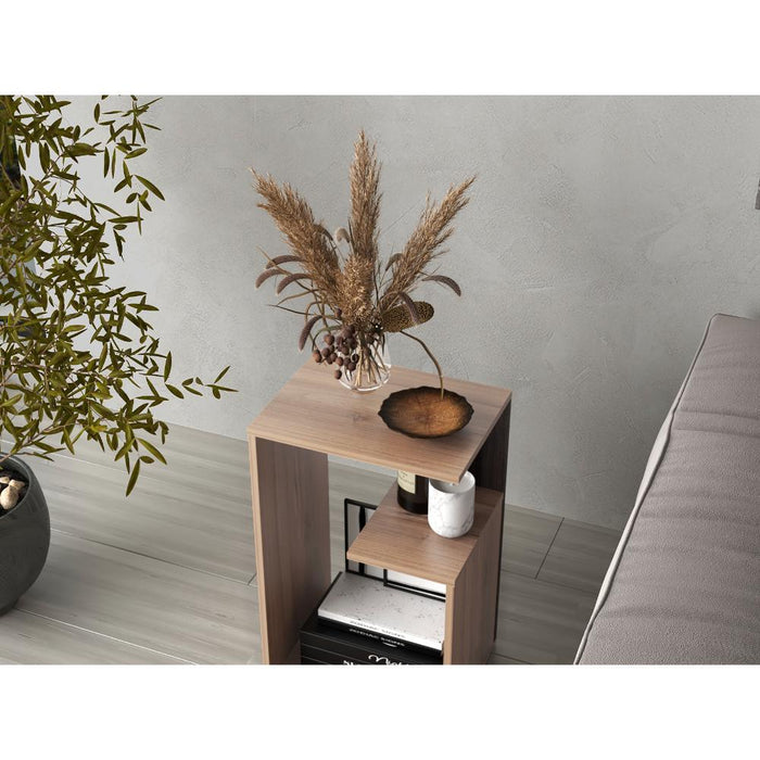 Mesa Auxiliar Evert, Café Expresso y Wengue, con diseño moderno y espacio para ubicar objetos