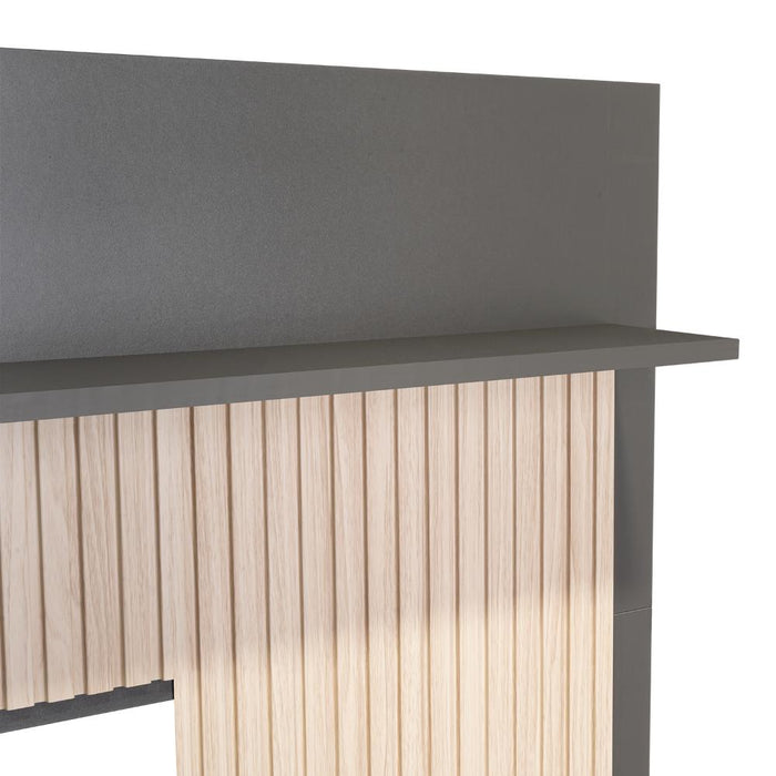 Panel de Tv Hober, Plata Oscuro y Bardolino, Con espacio para televisor desde 55" hasta 70"