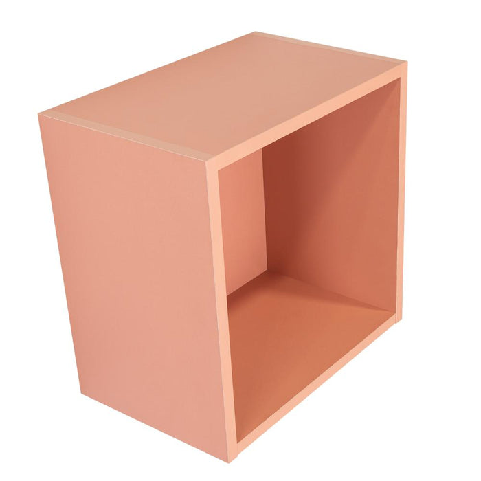 Repisa Veta, Arupo, con espacio para objetos decorativos