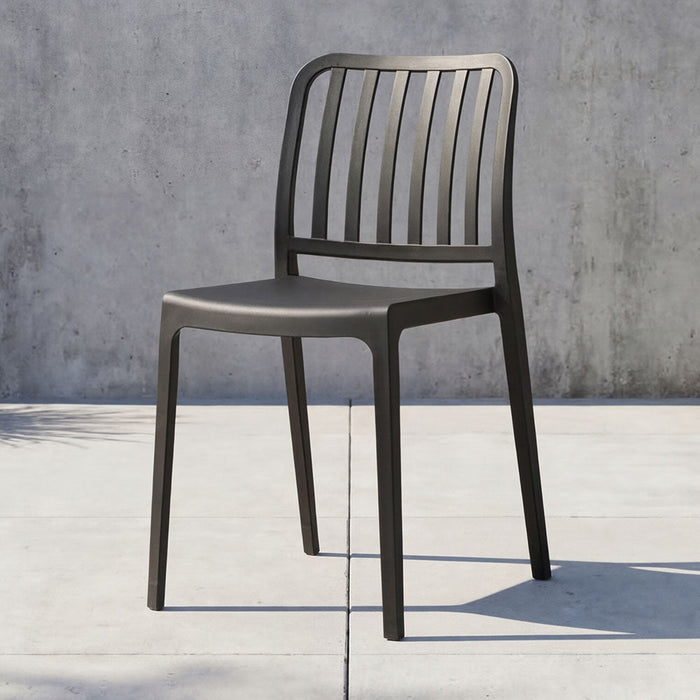 Silla Brooklyn, Negro, Con espaldar en rayas y diseño minimalista