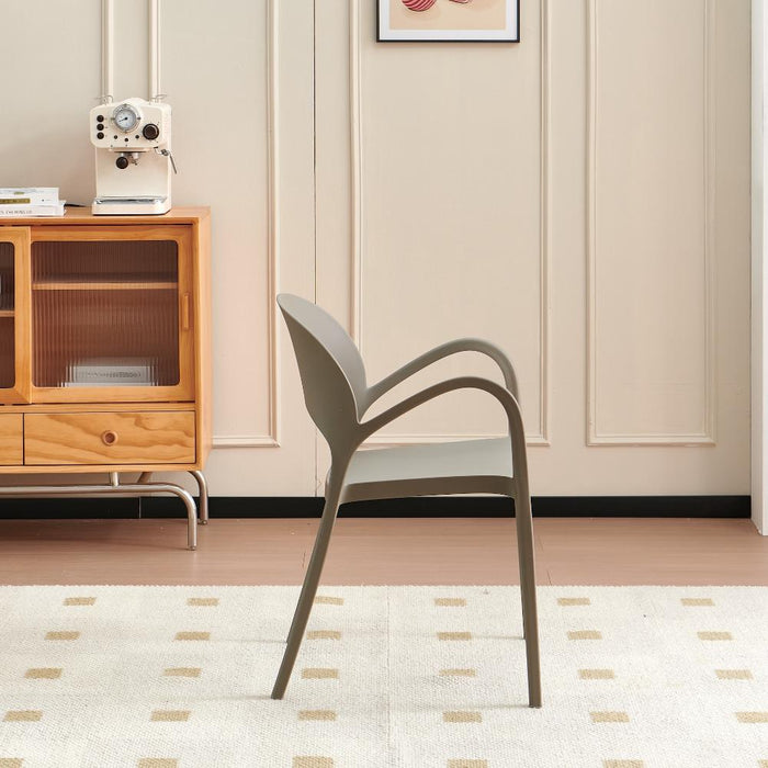 Silla Bremen, Taupe, Con espaldar, reposa brazos y diseño minimalista