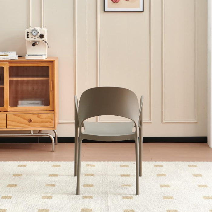 Silla Bremen, Taupe, Con espaldar, reposa brazos y diseño minimalista