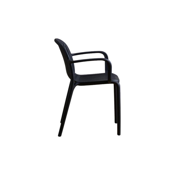 Silla Marruecos con Brazos, Negro, con Espaldar en Rayas y Diseño Minimalista
