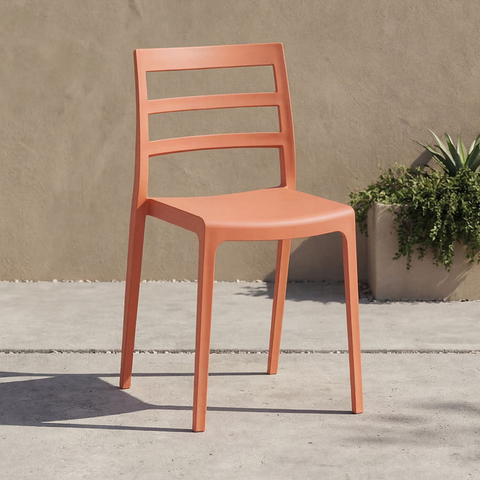 Silla New York, Terracota, Con espaldar en líneas y diseño minimalista