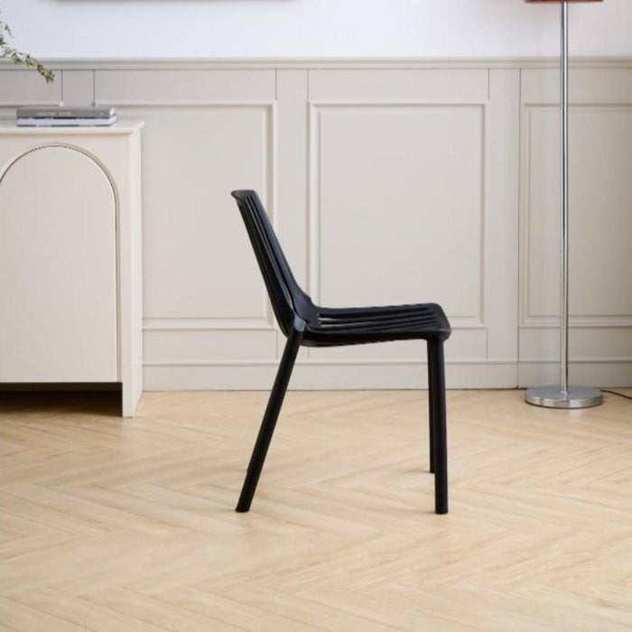Silla Tanger, Negro, con Espaldar y Diseño Moderno