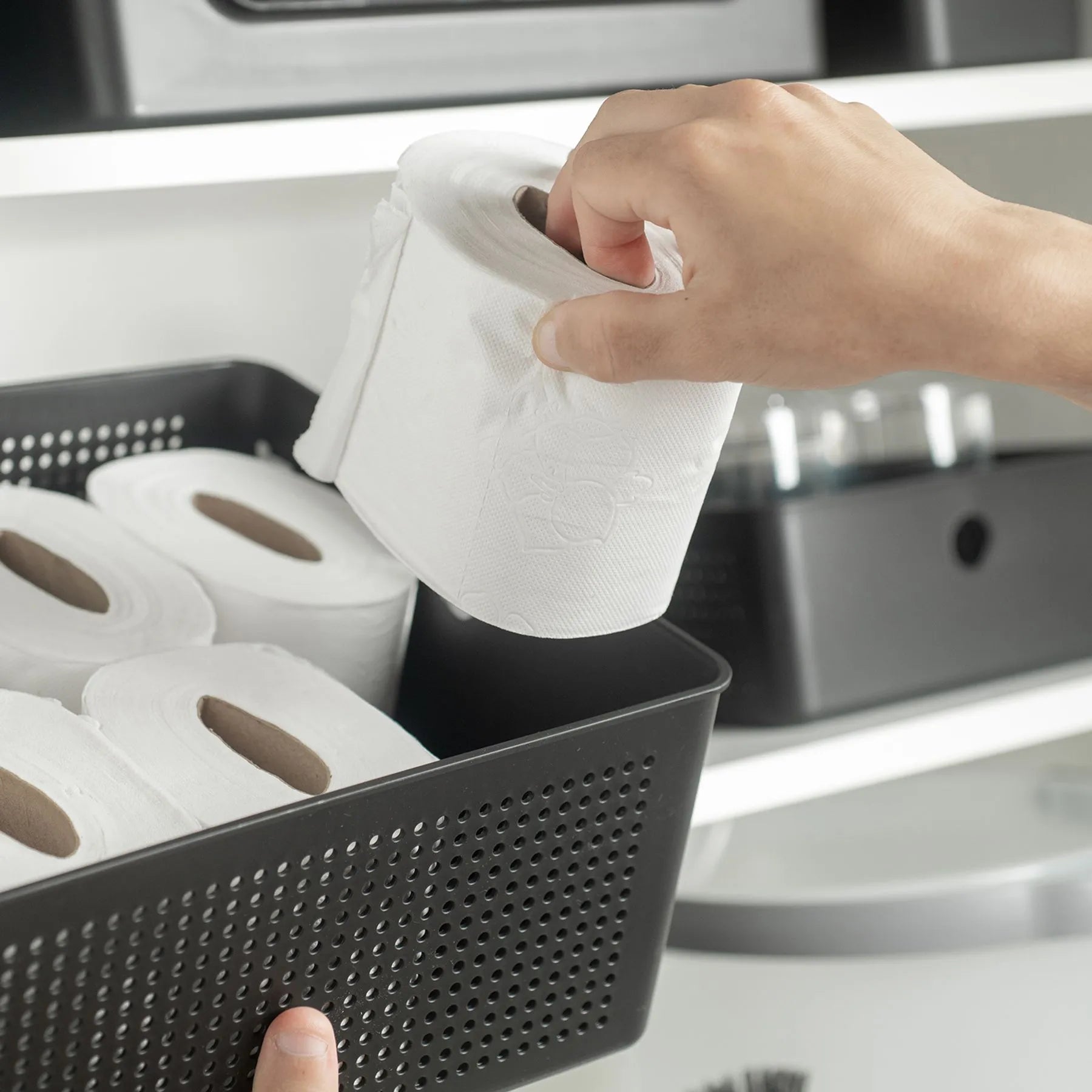 Cesta flow de 5.4 Litros color negro