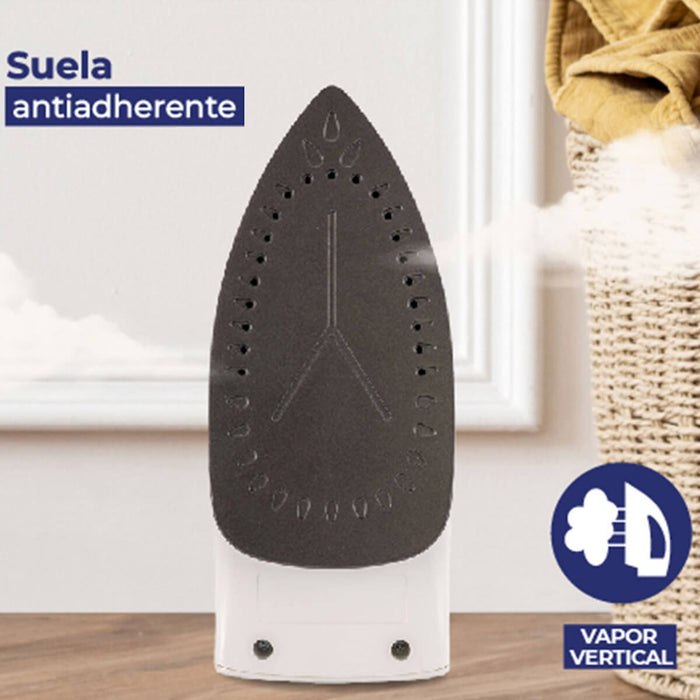 Plancha de ropa vapor azul claro marca Kalley
