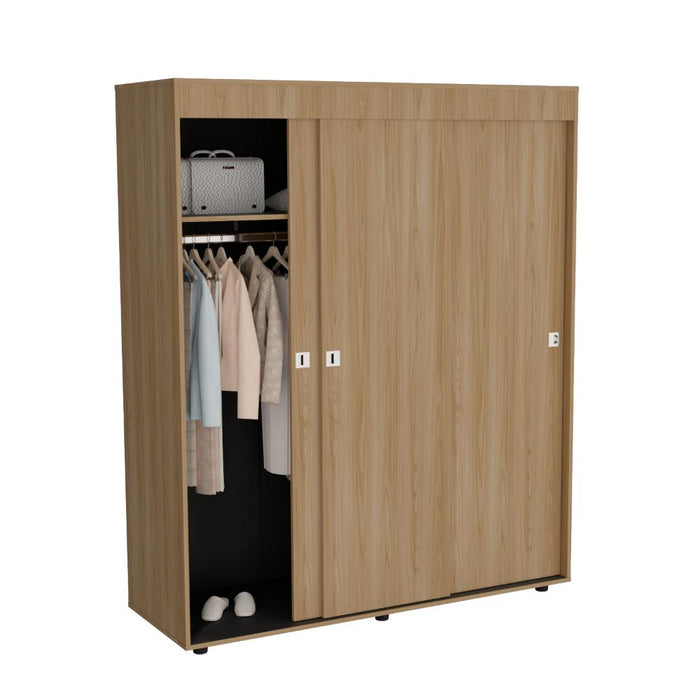 Closet Angelo, Fresno Europeo y Wengue, con Tres Puertas Corredizas