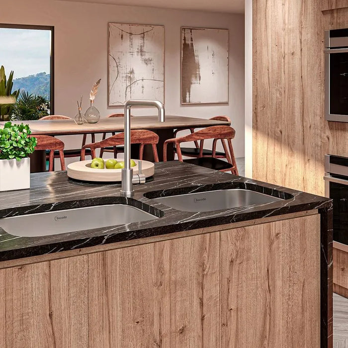 Grifería advance monocontrol en acero inoxidable satinado marca Socoda