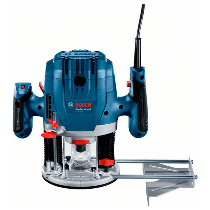 Fresadora 1300W GOF 130 Bosch