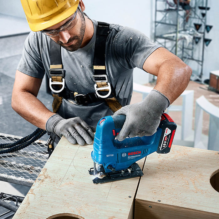 Sierra caladora inalámbrica GST 183-LI sin batería ni cargador, con hoja incluida