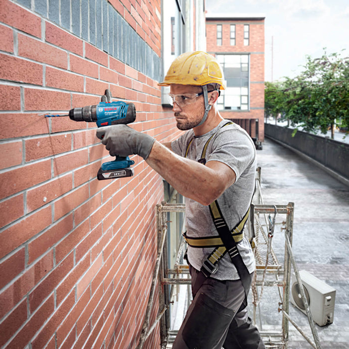 Taladro percutor atornillador GSB 183-LI 18 V con 2 baterías y maletín