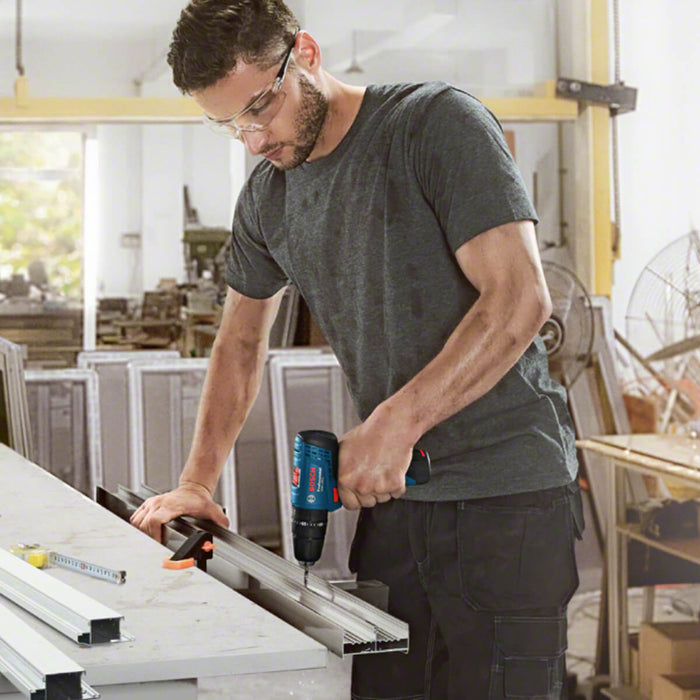 Taladro percutor atornillador inalámbrico GSB 120-LI 12 V compacto