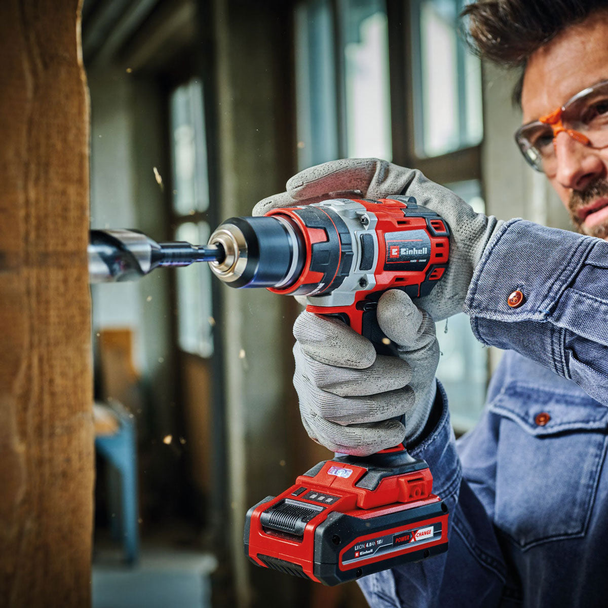 Taladro percutor 1/2 inalámbrico brushless 18 V + batería (2.5 ah) + cargador marca Einhell