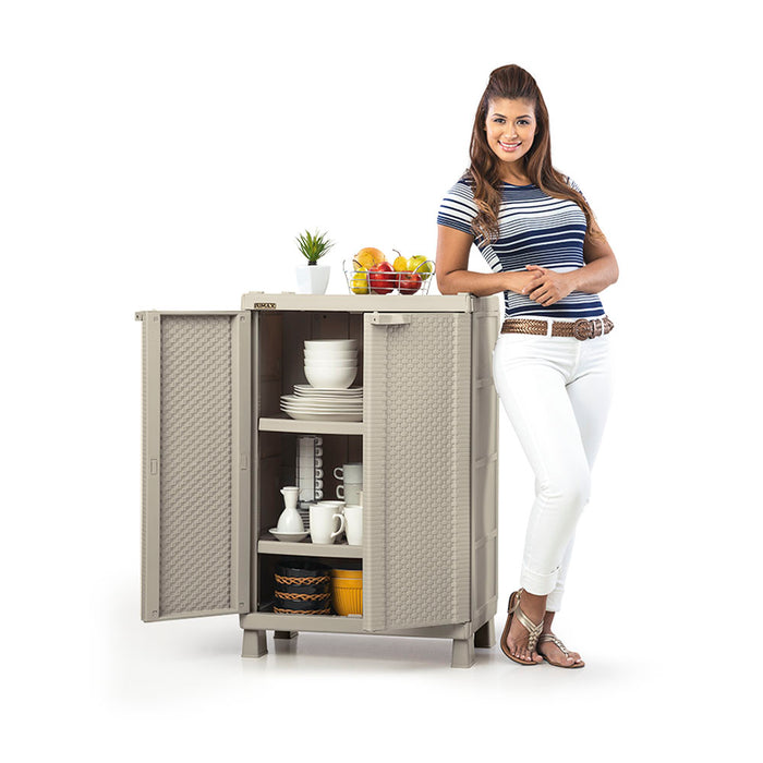 Armario mediano apariencia rattan taupe marca Rimax