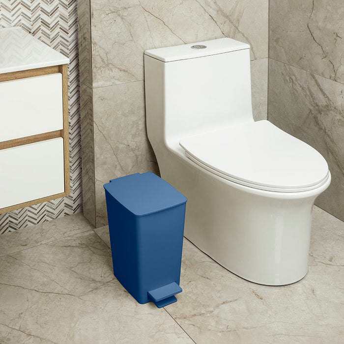 Basurero pedal slim 8 litros azul petroleo marca Rimax