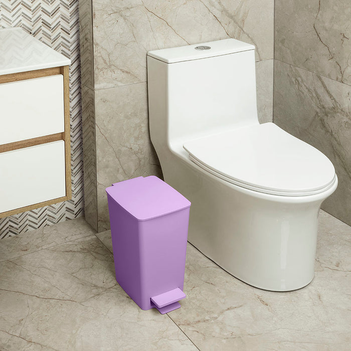 Basurero pedal slim 8 litros lavanda marca Rimax