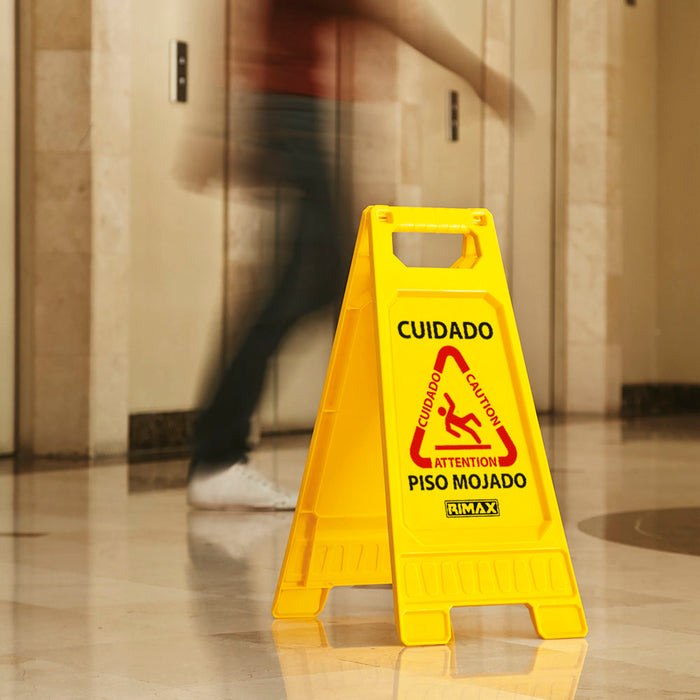 Señal piso húmedo marca Rimax