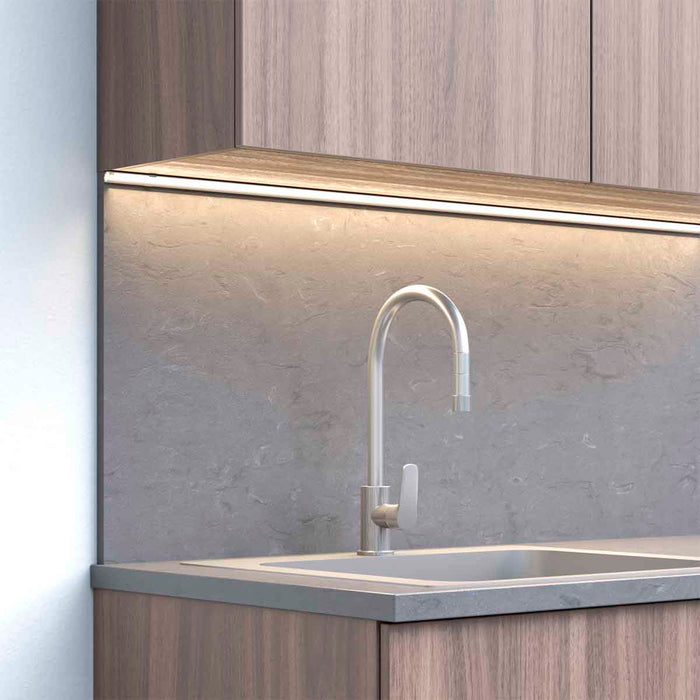 Perfil en aluminio con iluminación led cálida multicorte de sobre poner esquinero 45° color gris