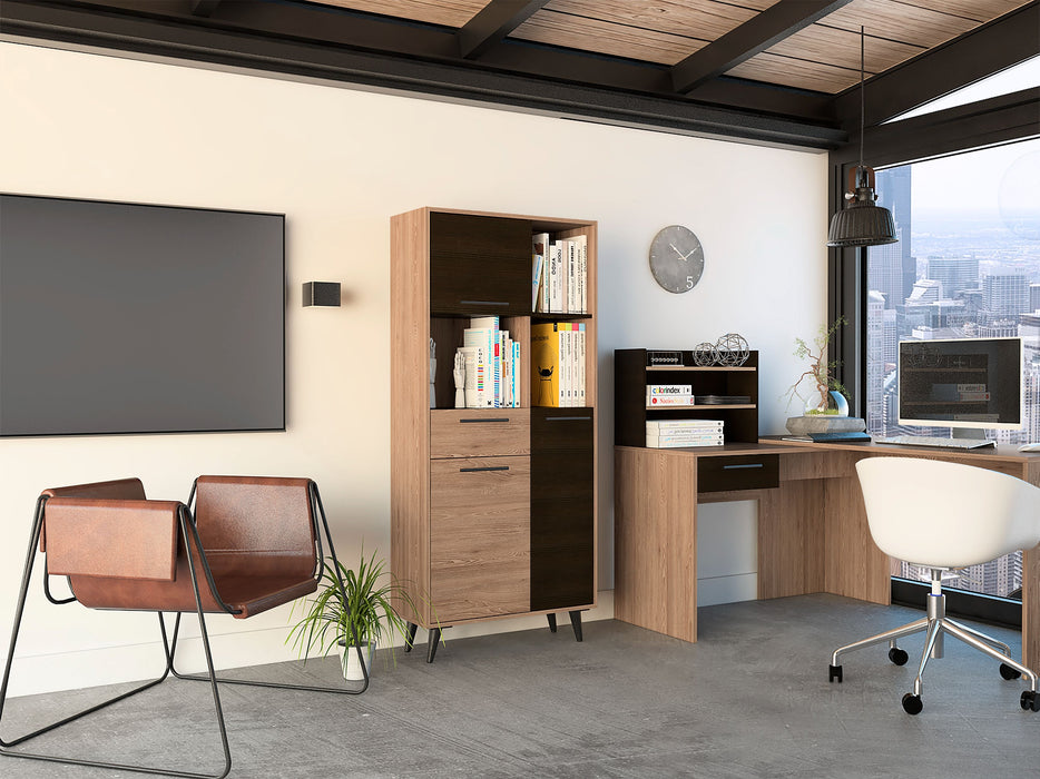 Biblioteca Peralta, Miel y Wengue, con Tres Puertas y Un Cajón